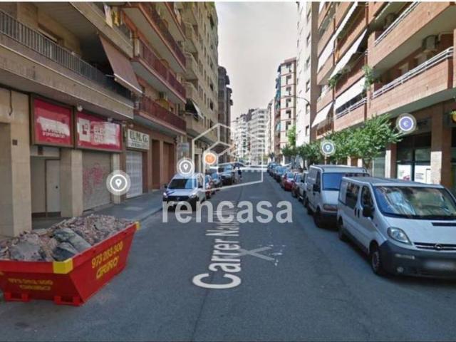 Local comercial en Alquiler en Príncep de Viana Clot Xalets Humbert Torres