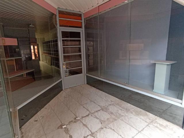 Local comercial en Alquiler en Príncep de Viana Clot Xalets Humbert Torres