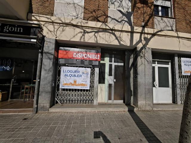 Local comercial en Alquiler en Provençals del Poblenou