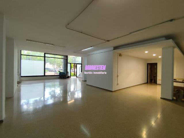 Local comercial en Alquiler en Puigfred