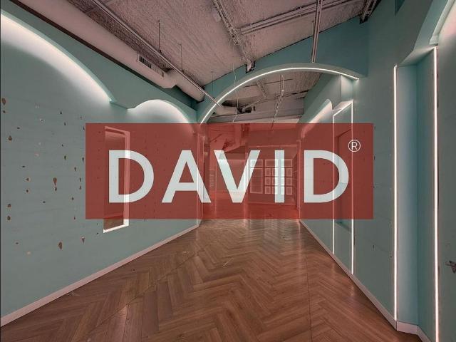 Local comercial en alquiler en rambla La, Barcelona, de 118 m² 1 habitación por 20.000