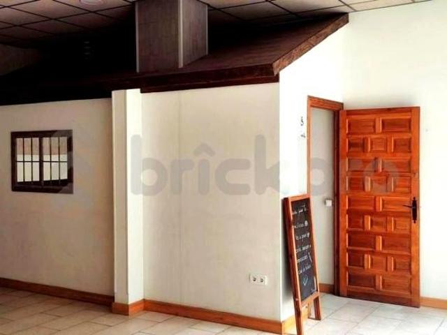 Local comercial en alquiler en Rubí, Avinguda de Josep Ferrer i Domingo, 08191