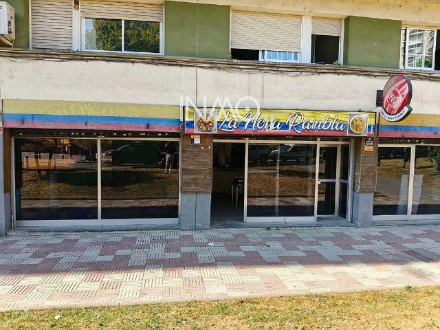 Local comercial en alquiler en Rubí, de 90 m² por 950