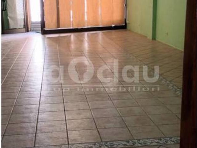 Local comercial en Alquiler en Tona