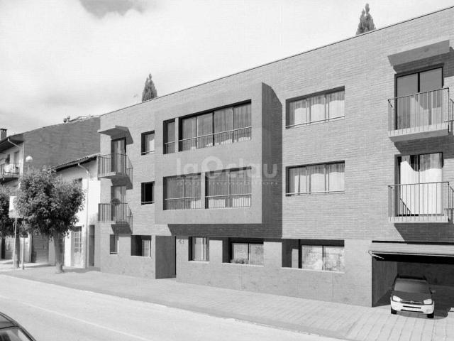 Local comercial en Alquiler en Tona