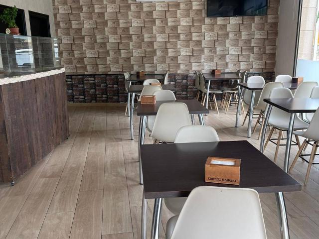 Local comercial en Alquiler en Torelló