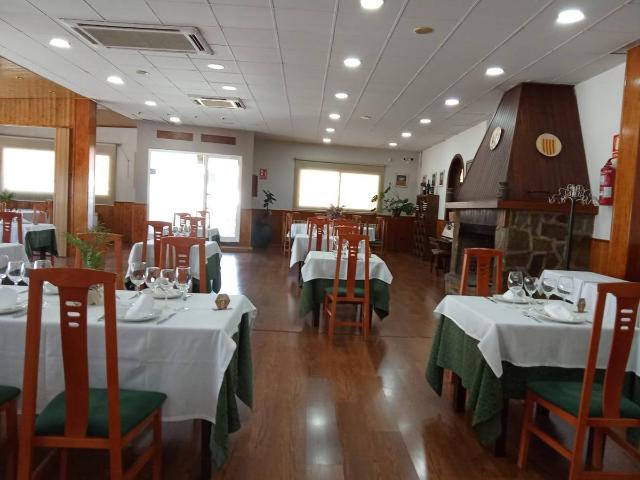 Local comercial en Alquiler en Torrefarrera