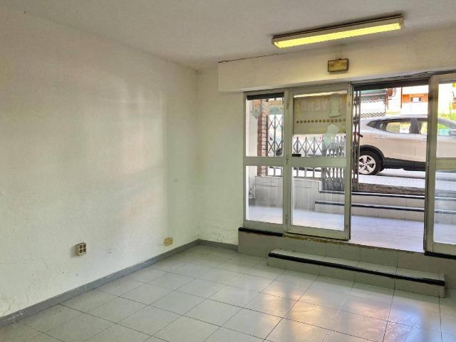 Local comercial en Alquiler en Torreforta