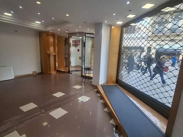 Local comercial en alquiler en travesía De Gràcia, Barcelona, de 106 m² por 1.700