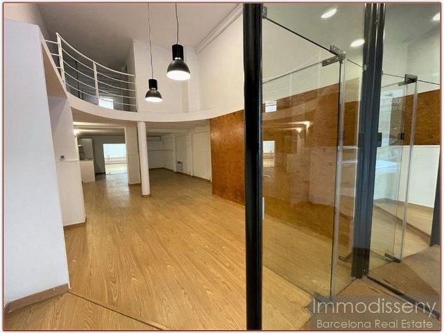 Local comercial en alquiler en travesía De Gràcia, Barcelona, de 140 m² 3 habitaciones por 1.700
