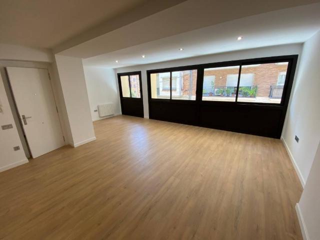 Local comercial en Alquiler en Tremp