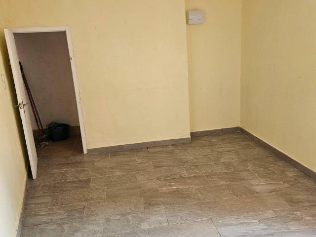 Local comercial en Alquiler en Tueda