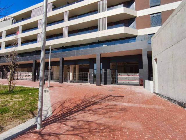 Local comercial en Alquiler en Turó de Can Mates