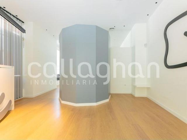 Local comercial en alquiler en una de las mejores ubicaciones de Gandía