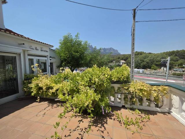 Local comercial en Alquiler en Vacarisses