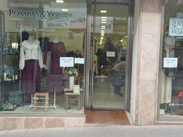 Local comercial en alquiler en Valdepeñas, Centro