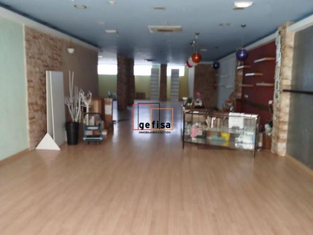 Local comercial en alquiler en Valdepeñas, Centro