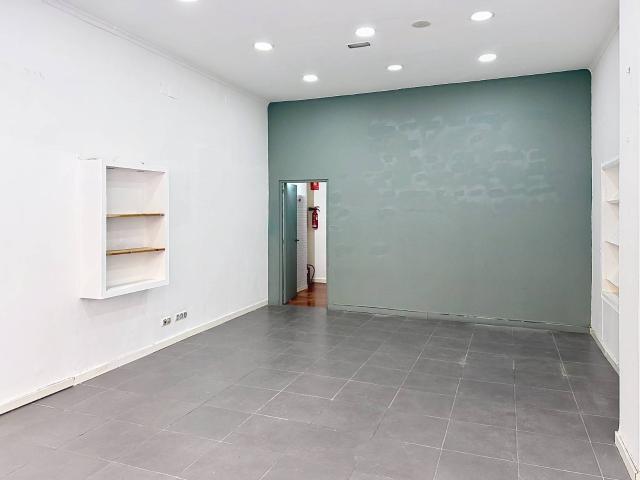 Local comercial en alquiler en Valencia