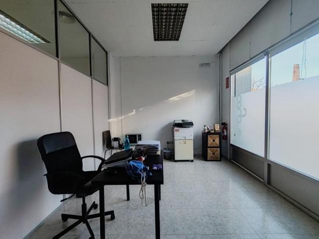 Local comercial en alquiler en Valencia, Barrio de Favara