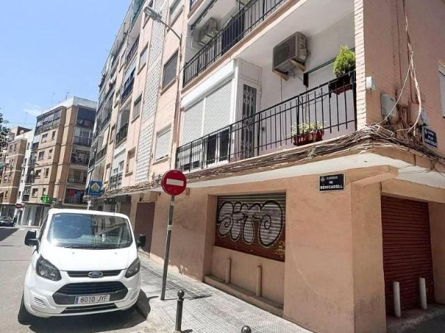 Local comercial en alquiler en Valencia, Benicalap