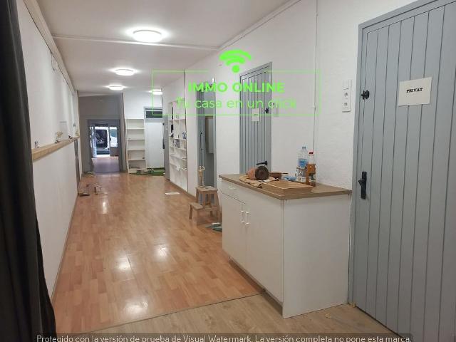 Local comercial en alquiler en Vic, de 80 m² 3 habitaciones por 600
