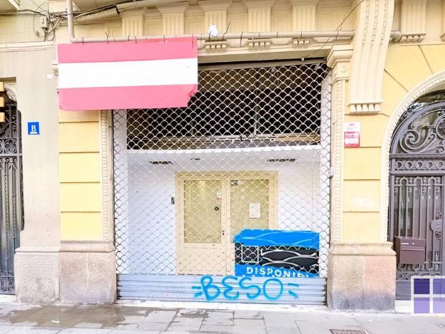 Local comercial en Alquiler en Vila de Gràcia