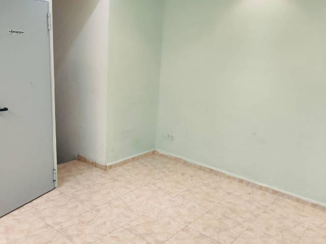 Local comercial en Alquiler en Vila de Gràcia