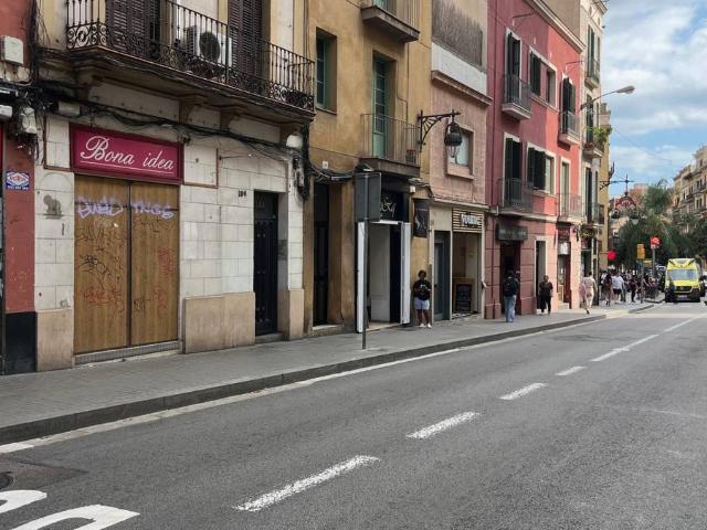 Local comercial en Alquiler en Vila de Gràcia