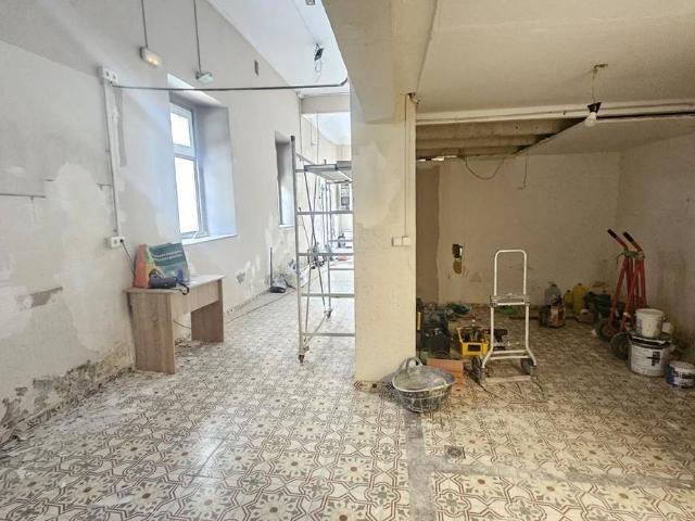 Local comercial en Alquiler en Vila de Gràcia