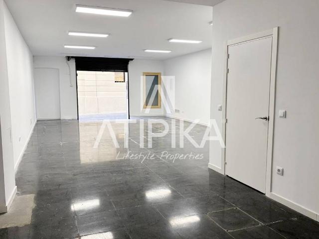 Local comercial en Alquiler en Vila de Gràcia