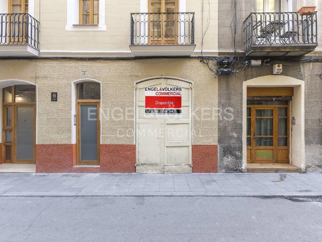 Local comercial en Alquiler en Vila de Gràcia