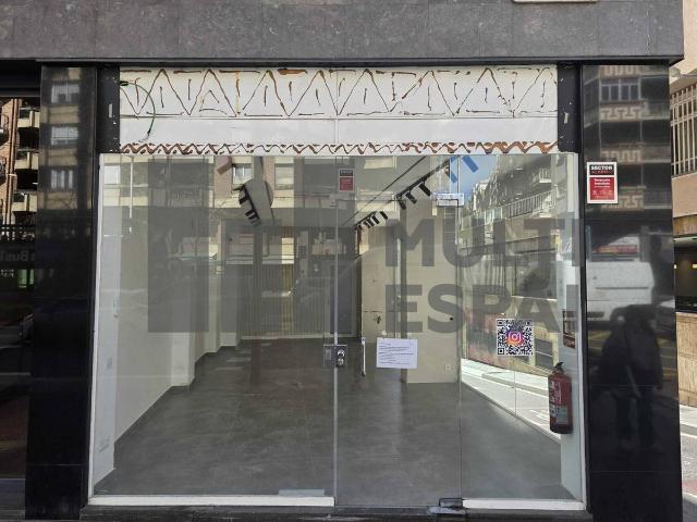 Local comercial en Alquiler en Vila de Gràcia