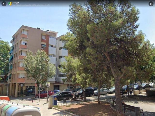 Local comercial en Alquiler en Vinyets Molí Vell