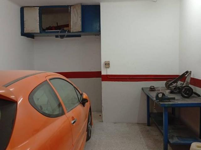 Local comercial en Alquiler en Vinyets Molí Vell