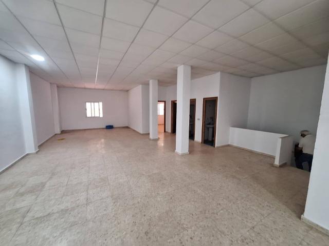 Local comercial en alquiler en Zafra
