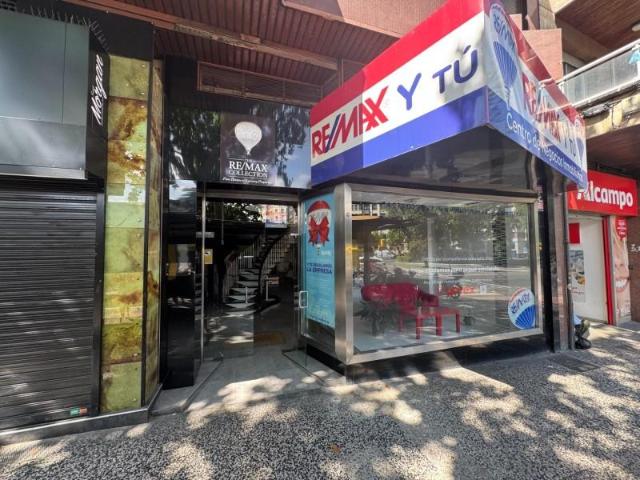 Local comercial en alquiler en Zaragoza, Paseo de la Constitución Las Damas