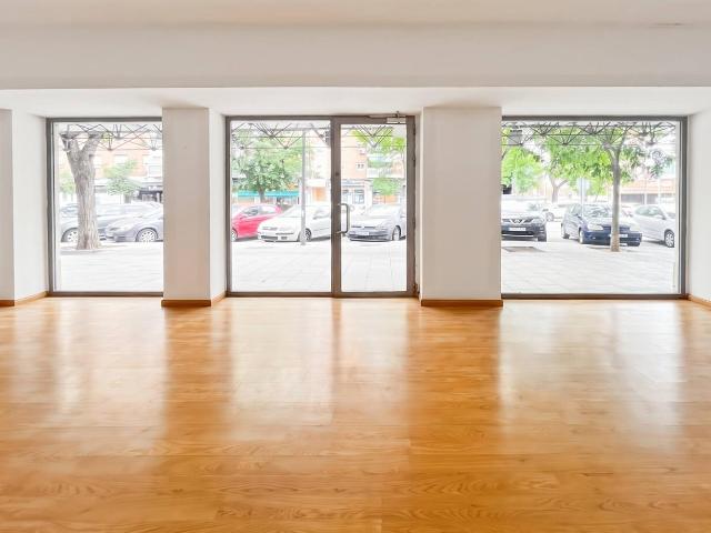 Local Comercial en alquiler, Moratalaz Marroquina, Madrid