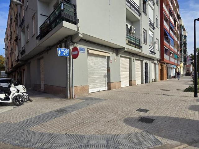 Local comercial en alquiler Valencia