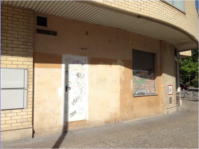 LOCAL COMERCIAL en ALQUILER ZARAGOZA LA BOZADA C/ D. VILLAHERMOSA REF: 00206