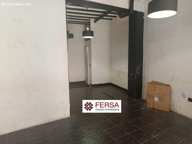 LOCAL COMERCIAL EN AQUILER