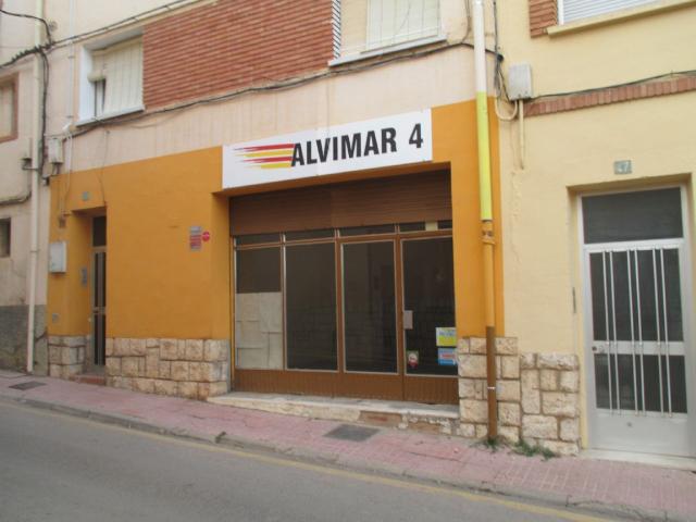 LOCAL COMERCIAL EN BARRIO DE SAN JULIAN