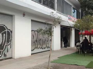 Local comercial en barrio republica ideal para restaurante | espacios por clf 50.00 en Santiago