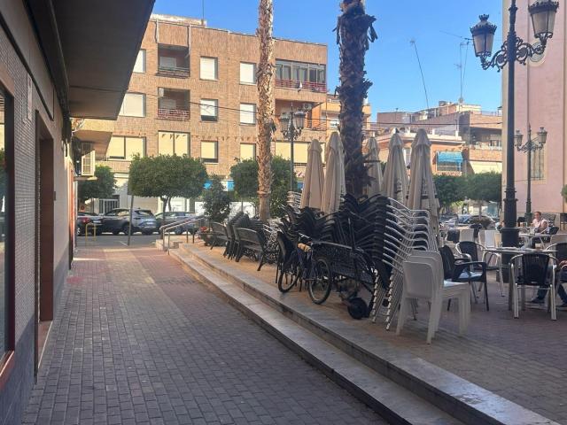 Local comercial en Beniajan