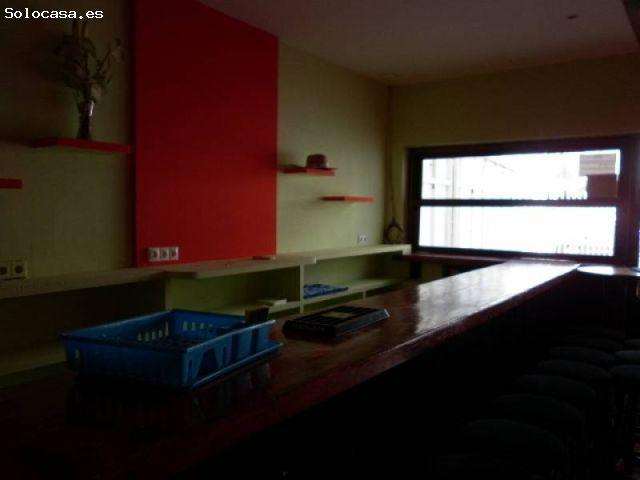 Local comercial en Benidorm zona 9, montado como bar