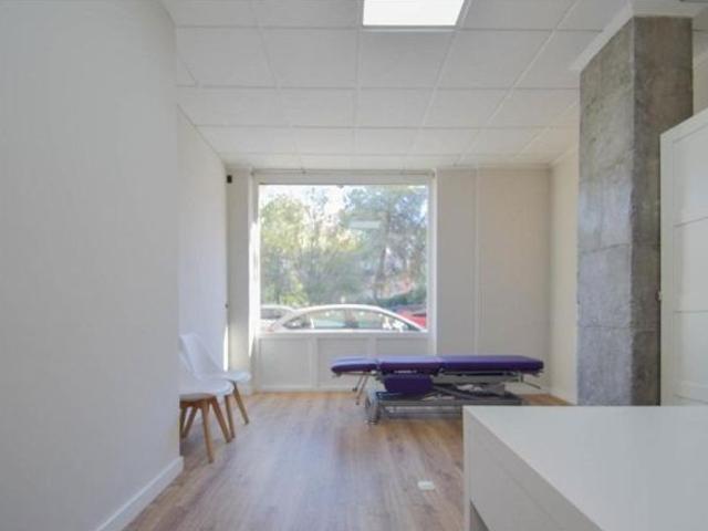 LOCAL COMERCIAL EN GRANADA
