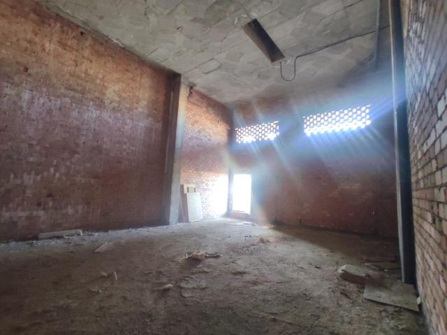 Local comercial en Edificio Wértice