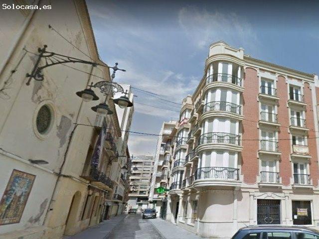 LOCAL COMERCIAL EN EL CENTRO DE CARTAGENA