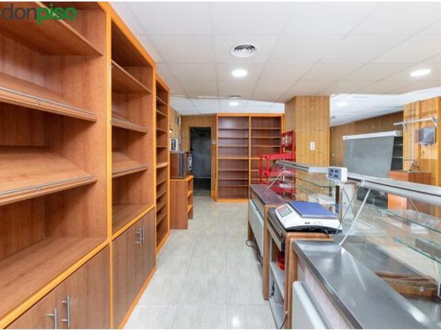 LOCAL COMERCIAL EN EL CHARCÓN