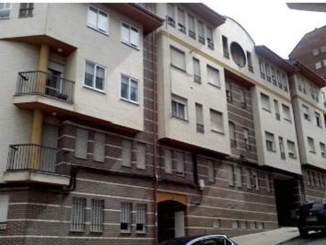 LOCAL COMERCIAL EN EL BARRIO DE LOS JUDIOS DE PONFERRADA