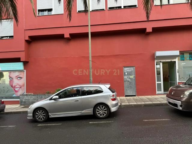 Local comercial en El Palmeral
